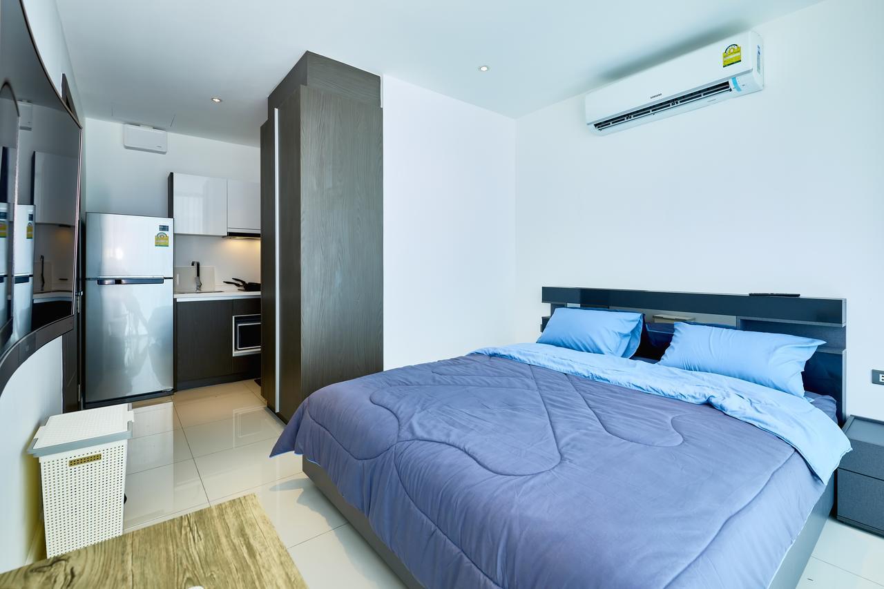 The Point By Tech Apartment Pattaya Room photo