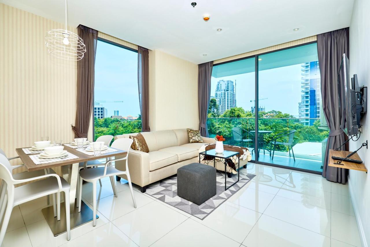 The Point By Tech Apartment Pattaya Room photo